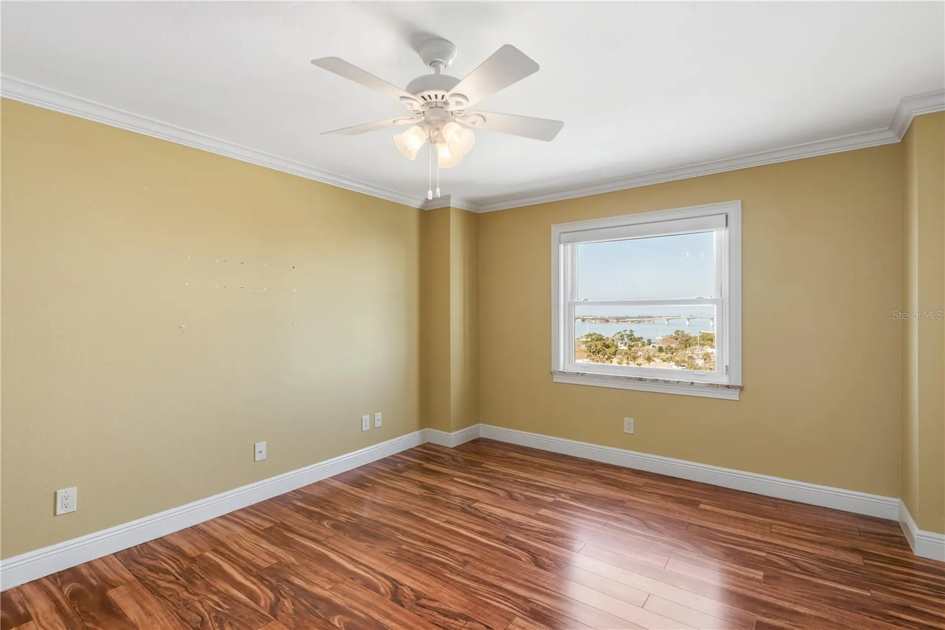 435 S Gulfstream Avenue Sarasota FL 34236