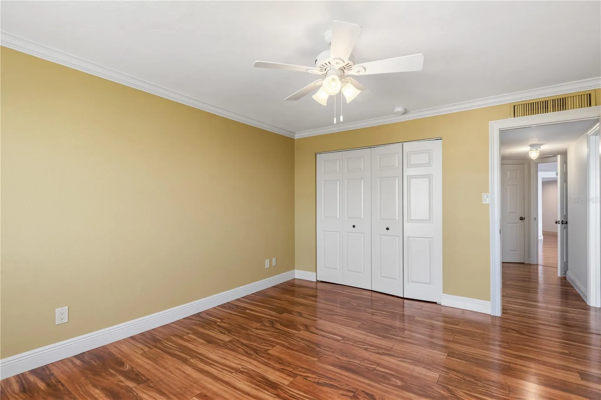 435 S Gulfstream Avenue Sarasota FL 34236
