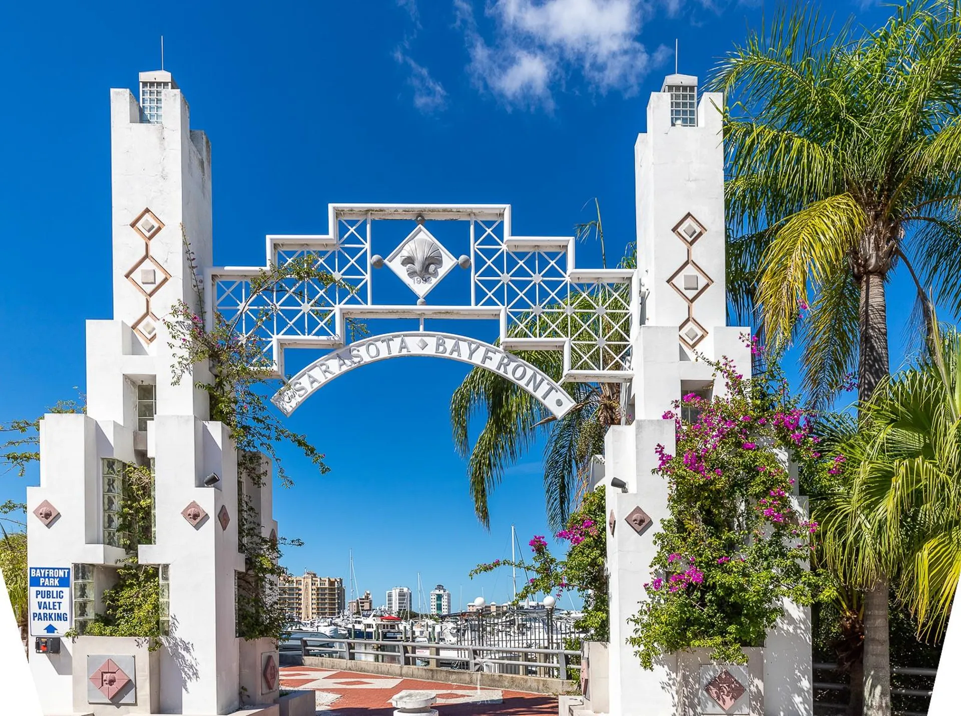 435 S Gulfstream Avenue Sarasota FL 34236