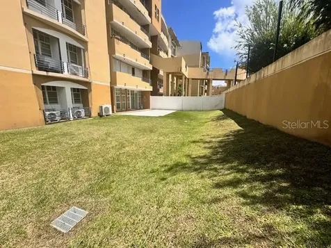 08 Santa Cecilia Caguas PR 00725