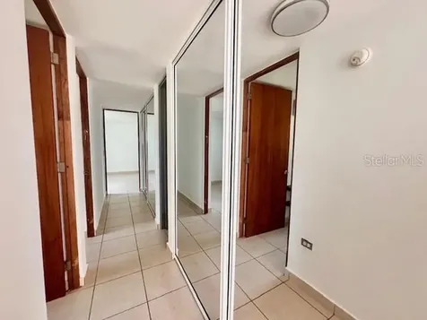 08 Santa Cecilia Caguas PR 00725