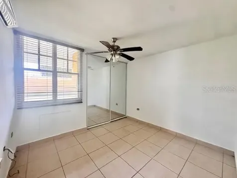 08 Santa Cecilia Caguas PR 00725