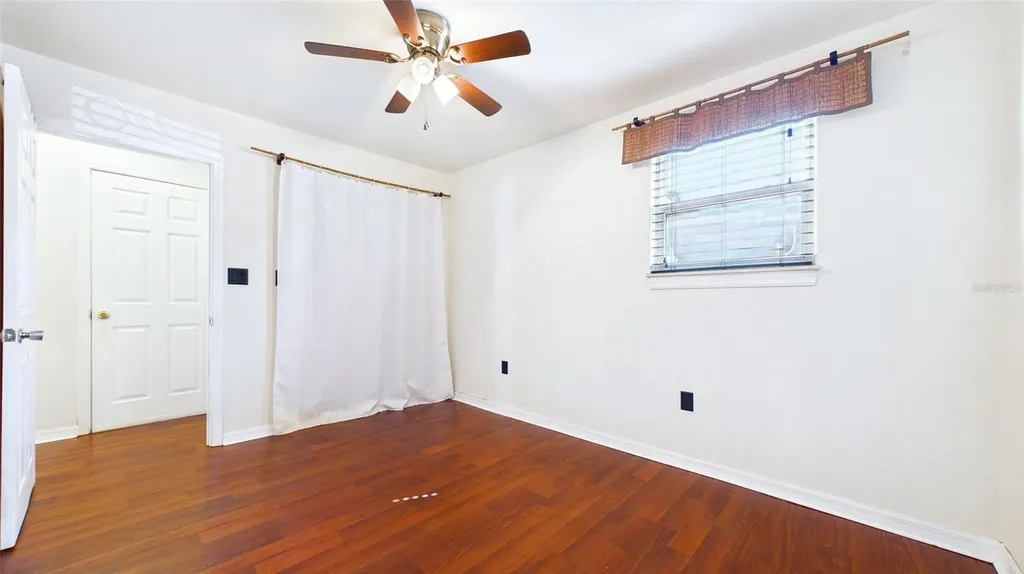 6447 17th Place N St Petersburg FL 33710