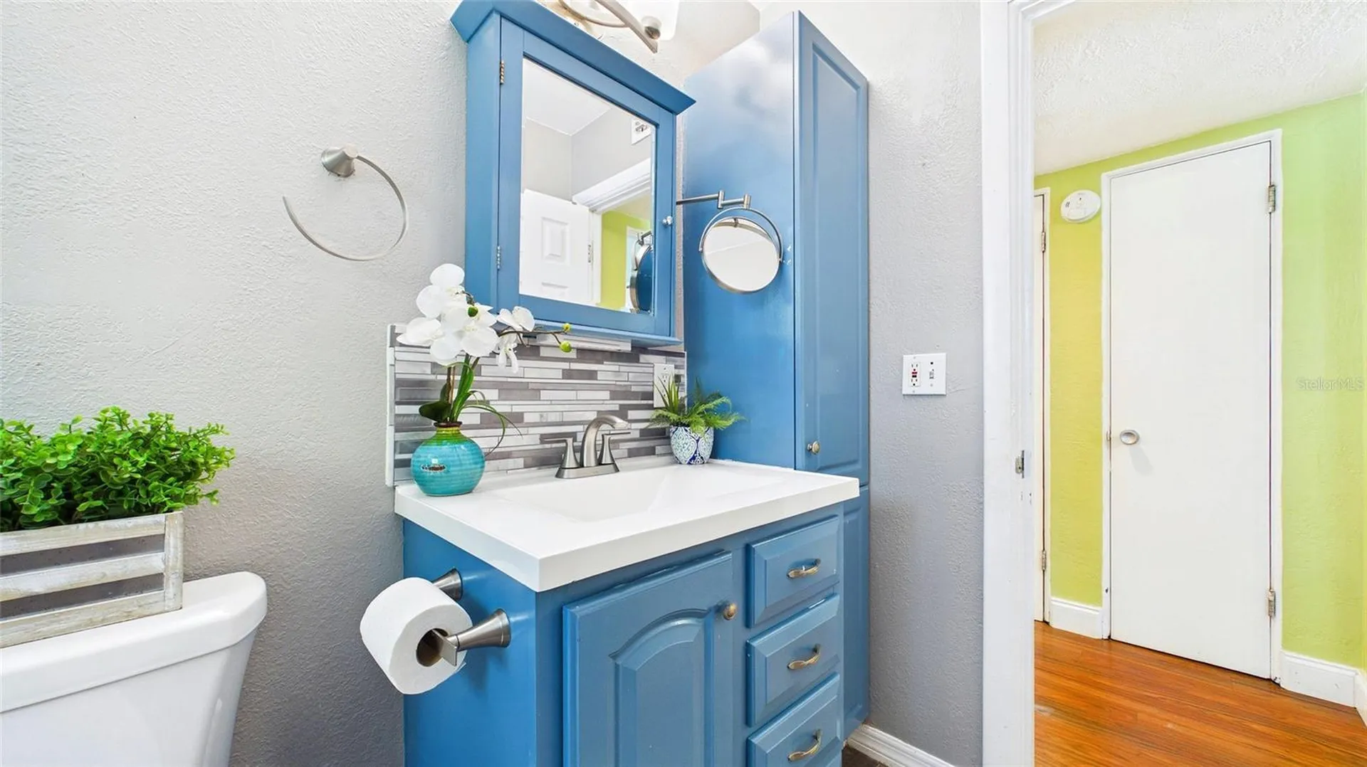 6447 17th Place N St Petersburg FL 33710