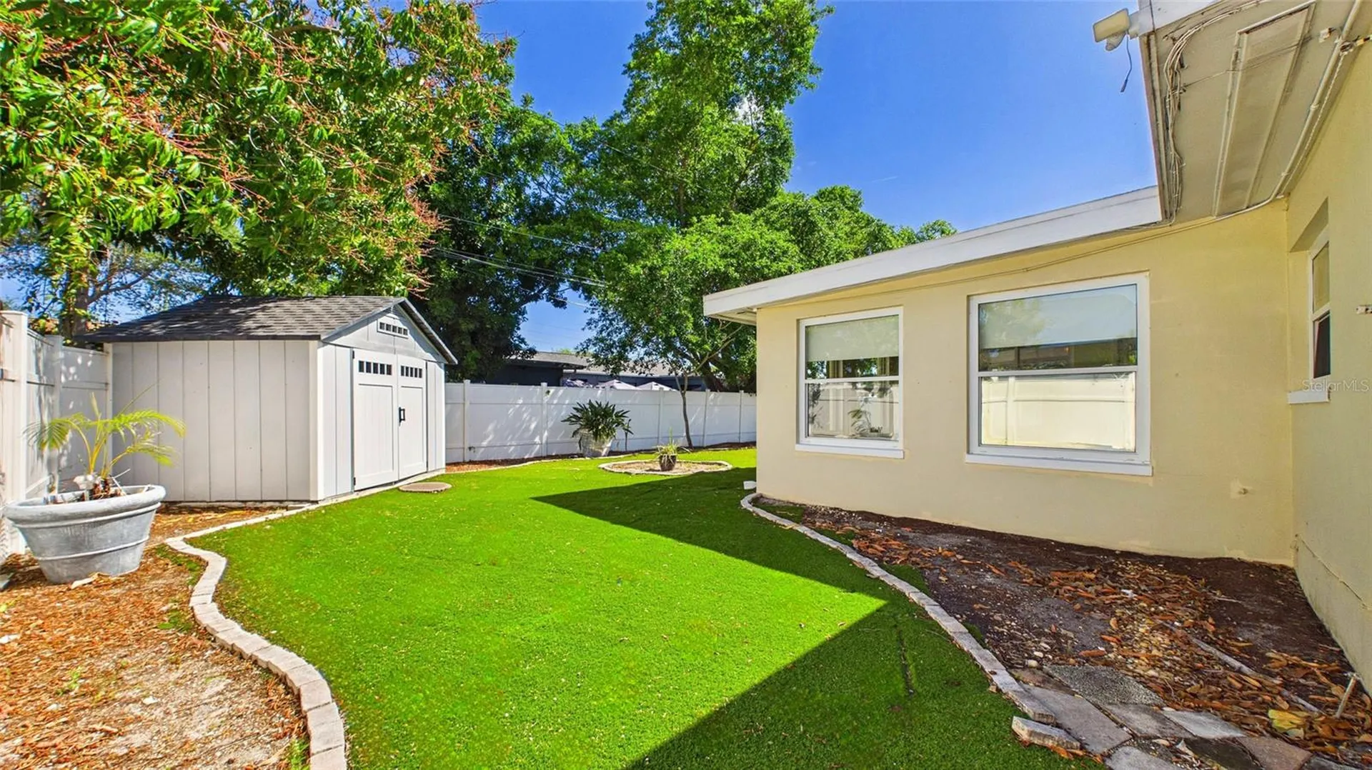 6447 17th Place N St Petersburg FL 33710