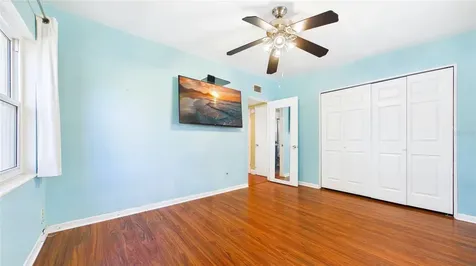 6447 17th Place N St Petersburg FL 33710