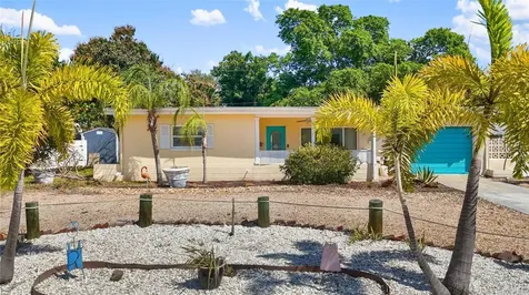 6447 17th Place N St Petersburg FL 33710