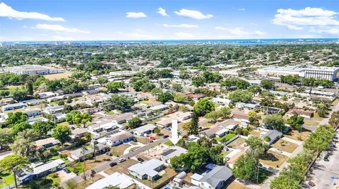 6447 17th Place N St Petersburg FL 33710