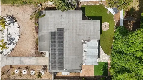 6447 17th Place N St Petersburg FL 33710