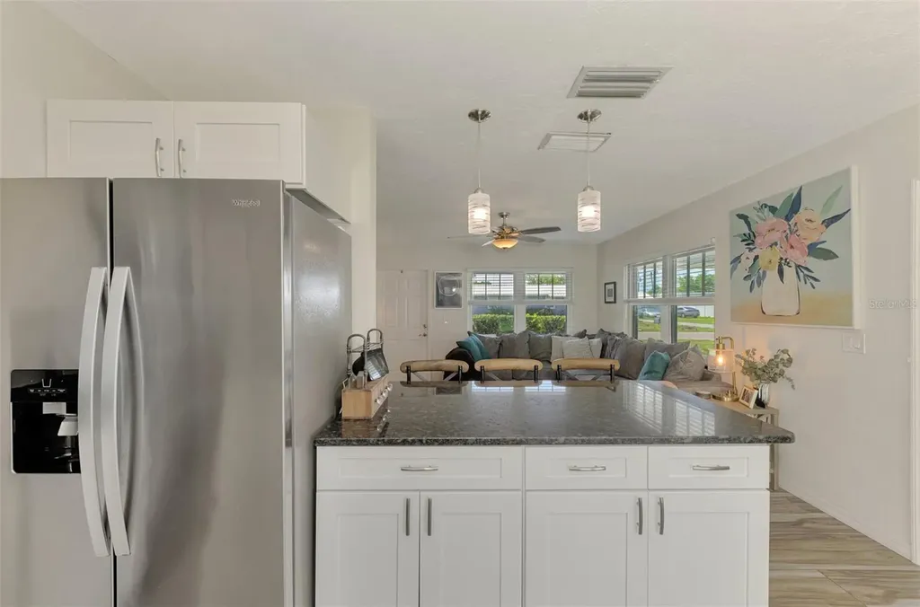 5807 28th Avenue Drive E Bradenton FL 34208