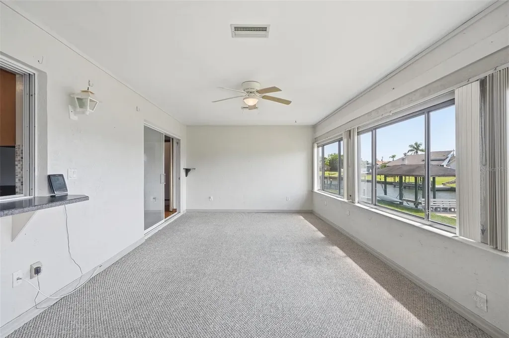 10 Cherry Court Palm Coast FL 32137