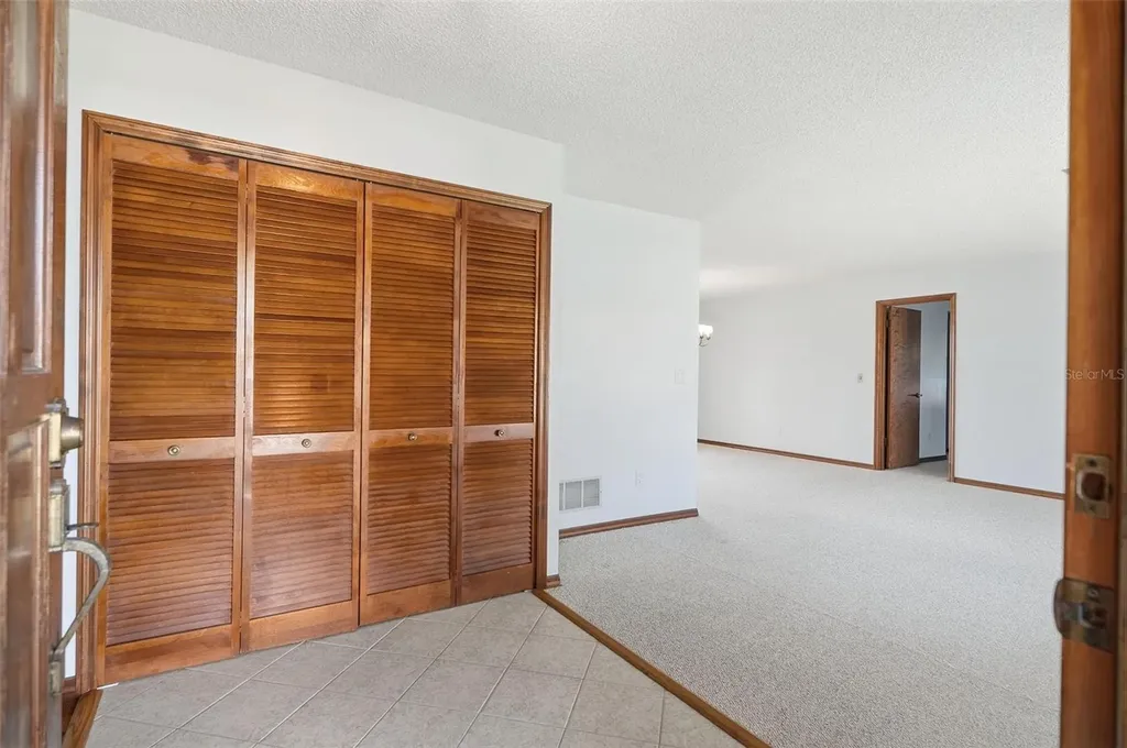 10 Cherry Court Palm Coast FL 32137