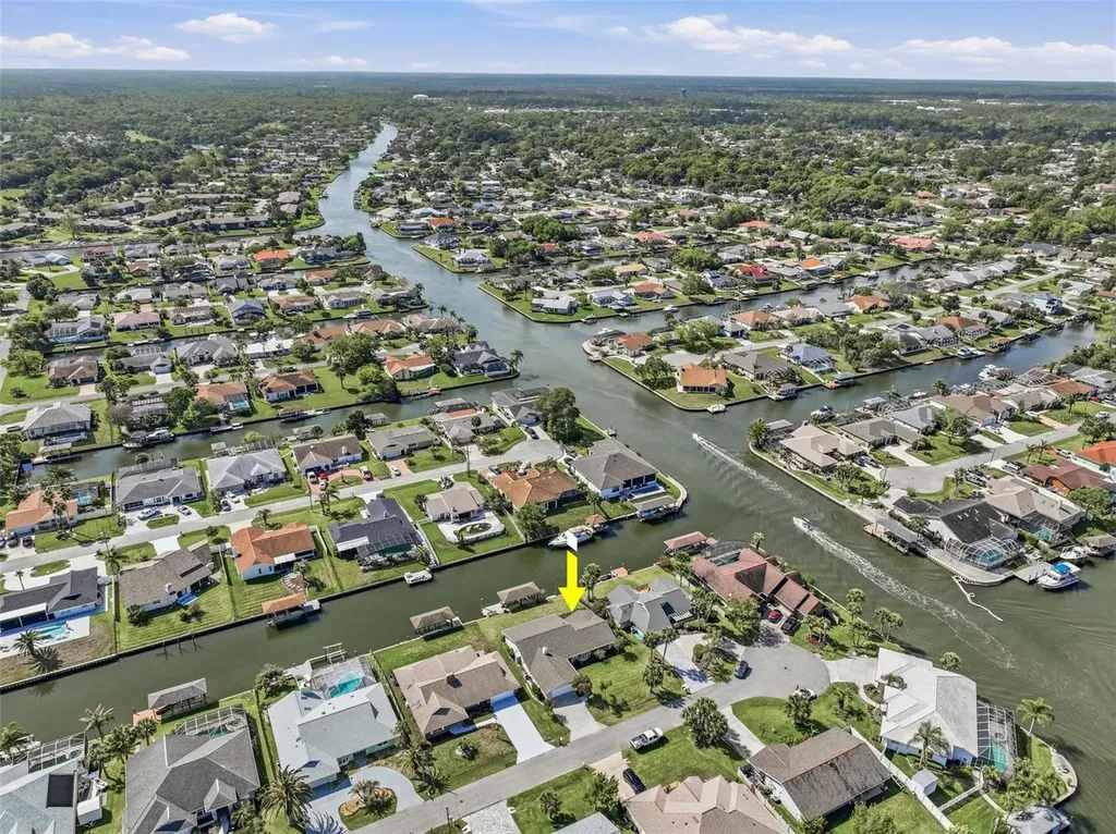 10 Cherry Court Palm Coast FL 32137