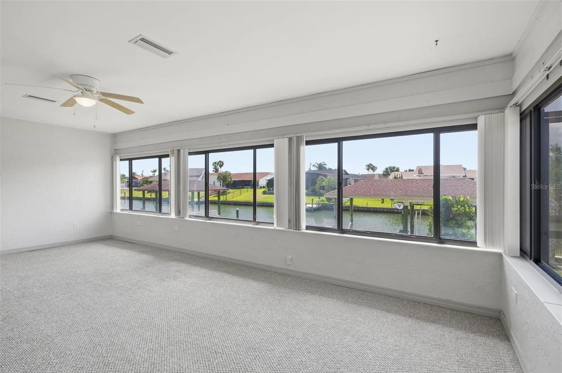 10 Cherry Court Palm Coast FL 32137
