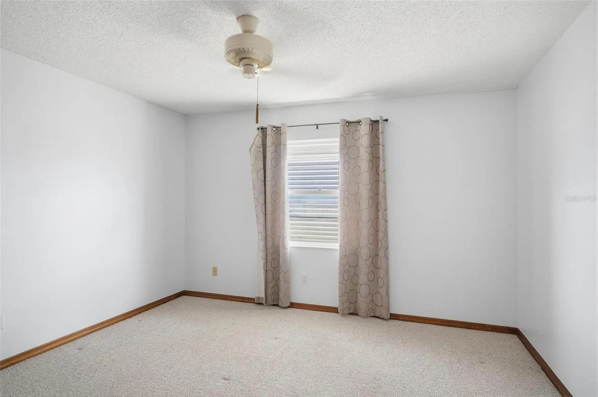 10 Cherry Court Palm Coast FL 32137