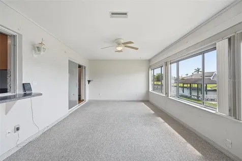 10 Cherry Court Palm Coast FL 32137