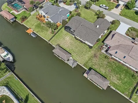 10 Cherry Court Palm Coast FL 32137