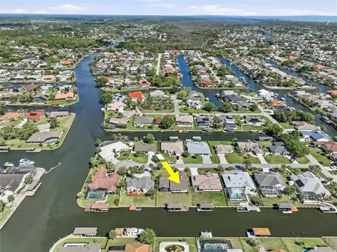 10 Cherry Court Palm Coast FL 32137