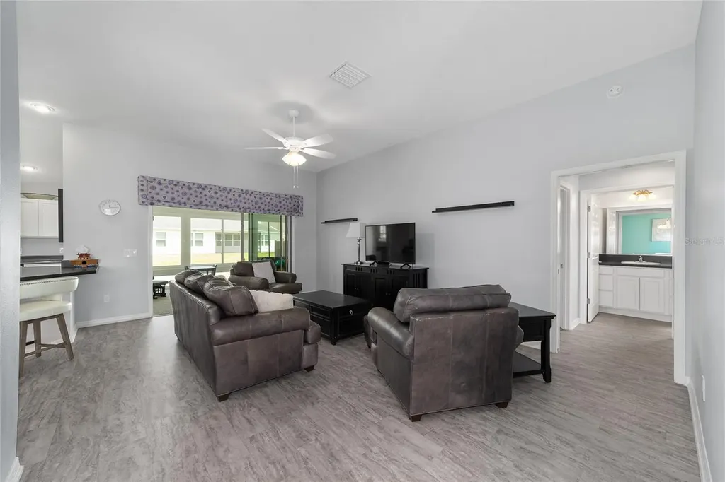 3335 Rohan Road Oxford FL 34484