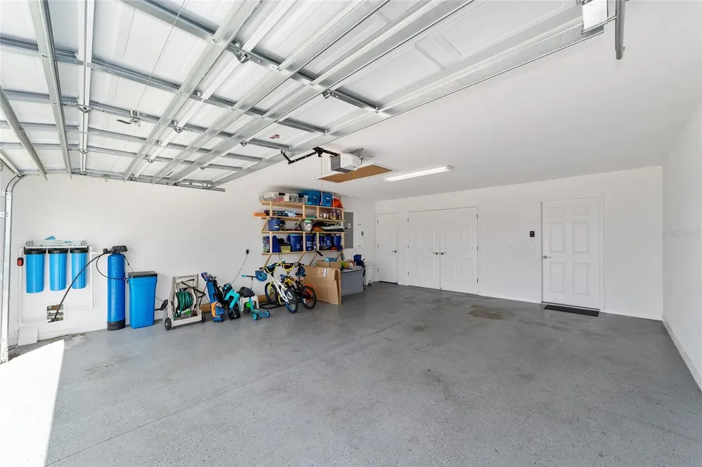 3335 Rohan Road Oxford FL 34484