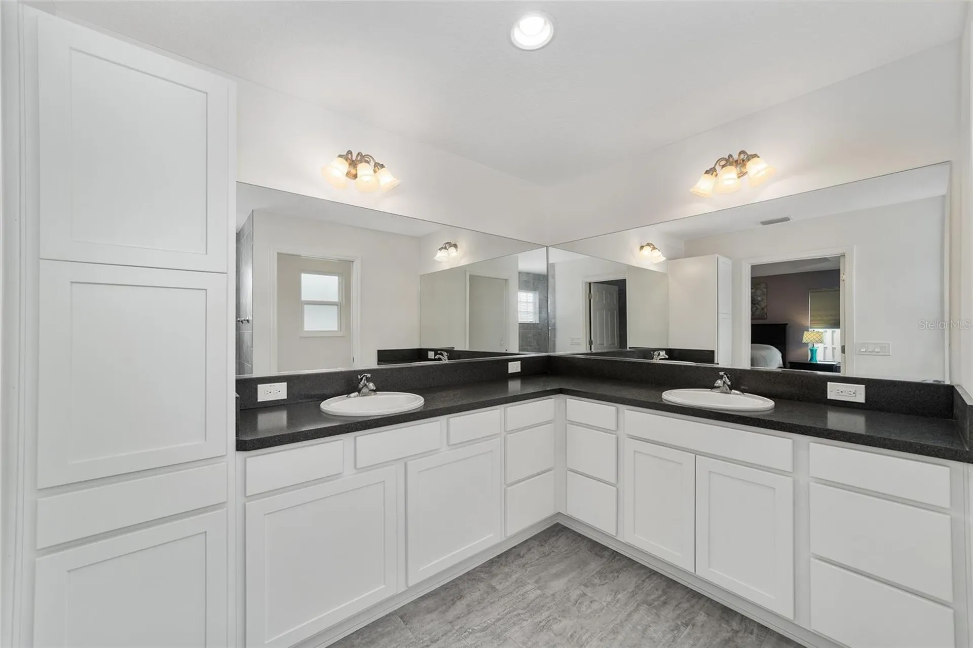 3335 Rohan Road Oxford FL 34484