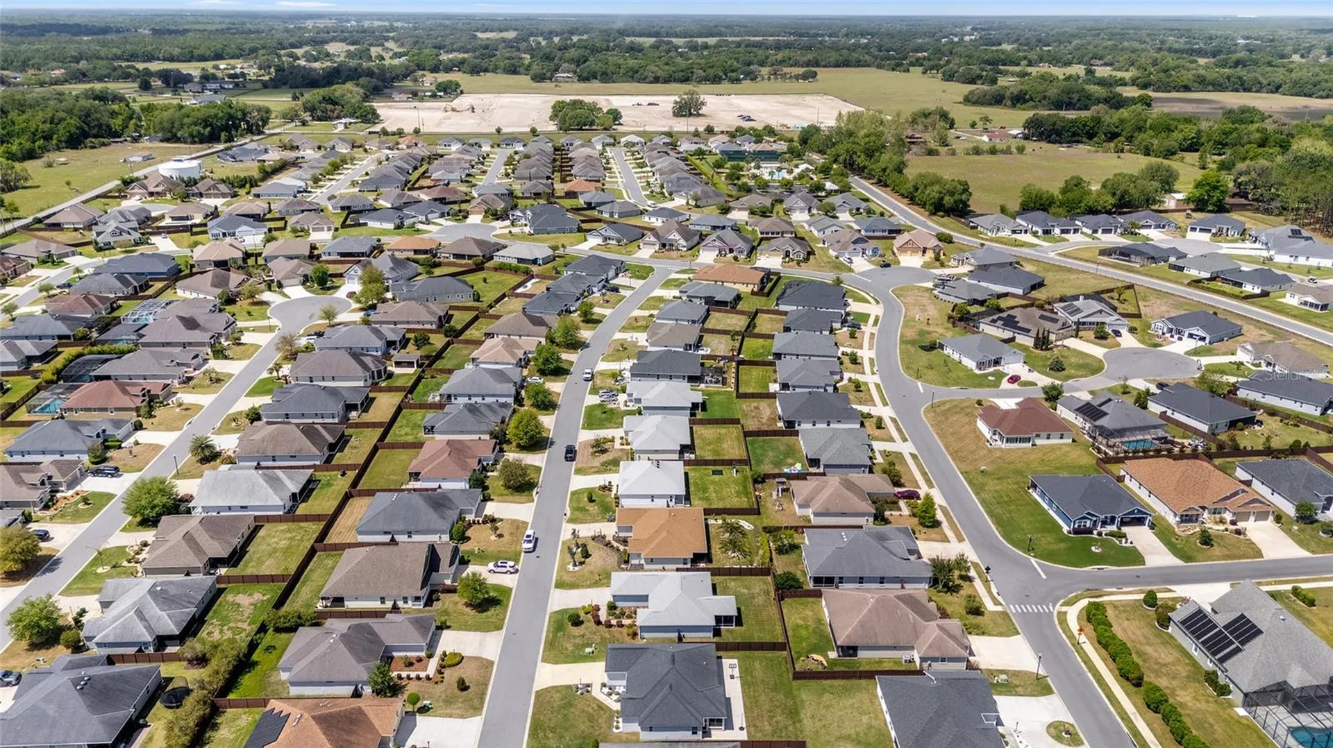 3335 Rohan Road Oxford FL 34484