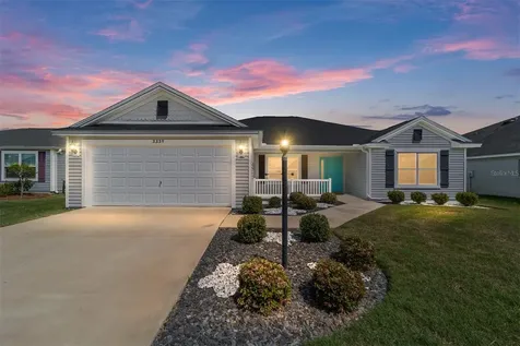 3335 Rohan Road Oxford FL 34484