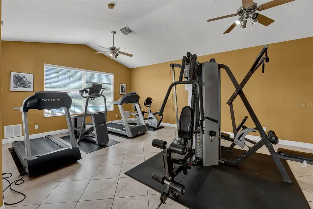 4704 Ruby Red Lane Kissimmee FL 34746