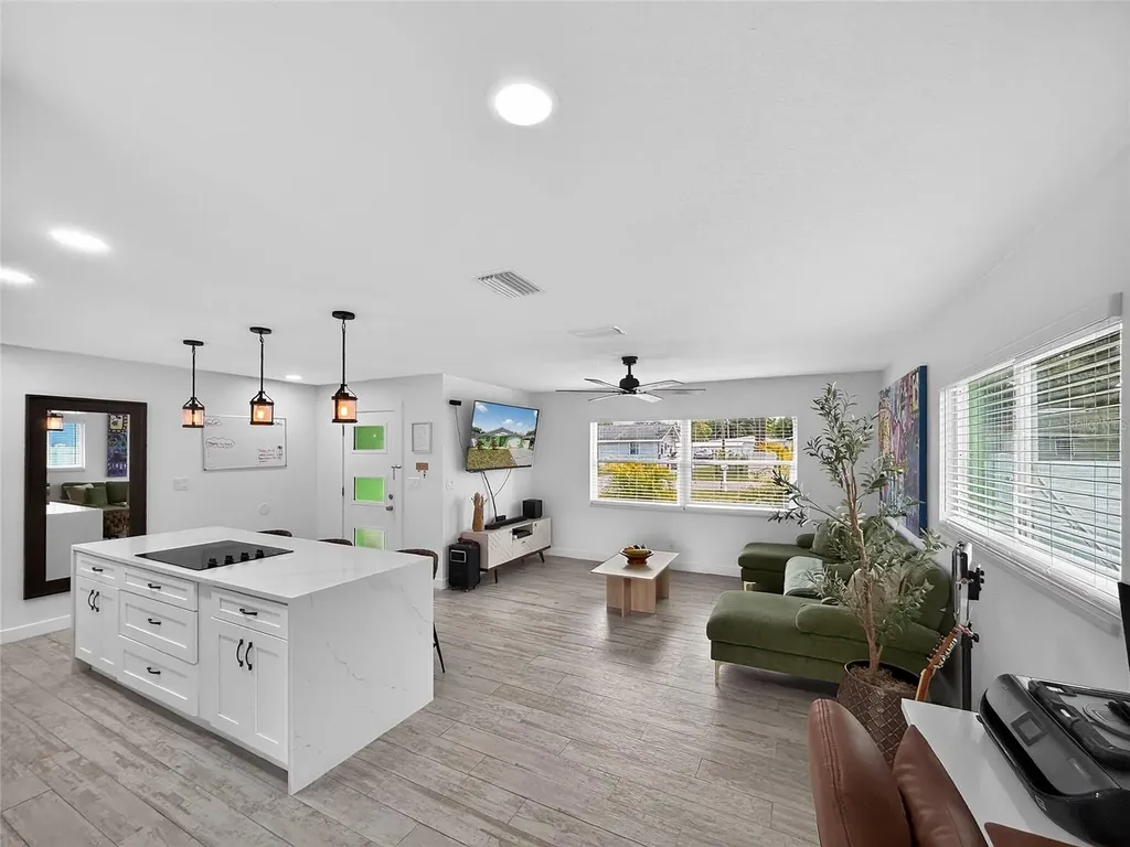 2311 W Kentucky Avenue Tampa FL 33607