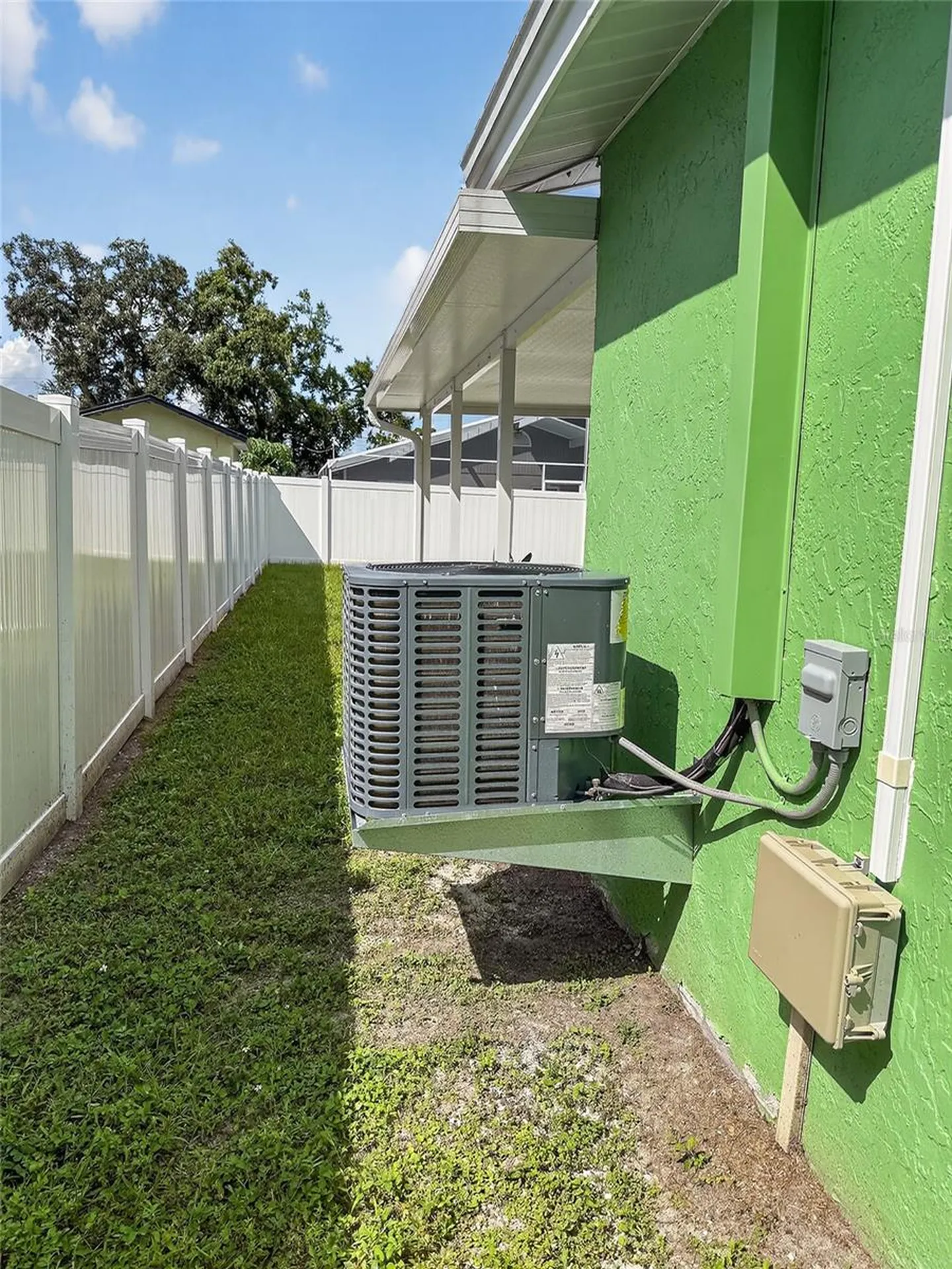2311 W Kentucky Avenue Tampa FL 33607