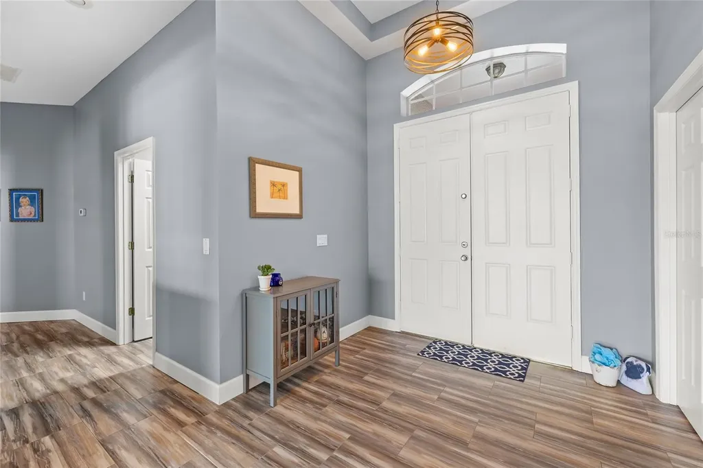 5118 Chelwyn Court Orlando FL 32837