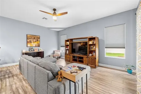 5118 Chelwyn Court Orlando FL 32837