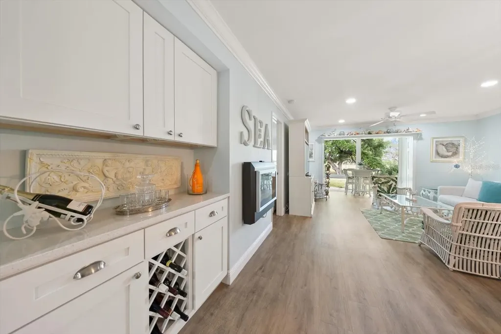 2130 Gulf View Boulevard Dunedin FL 34698