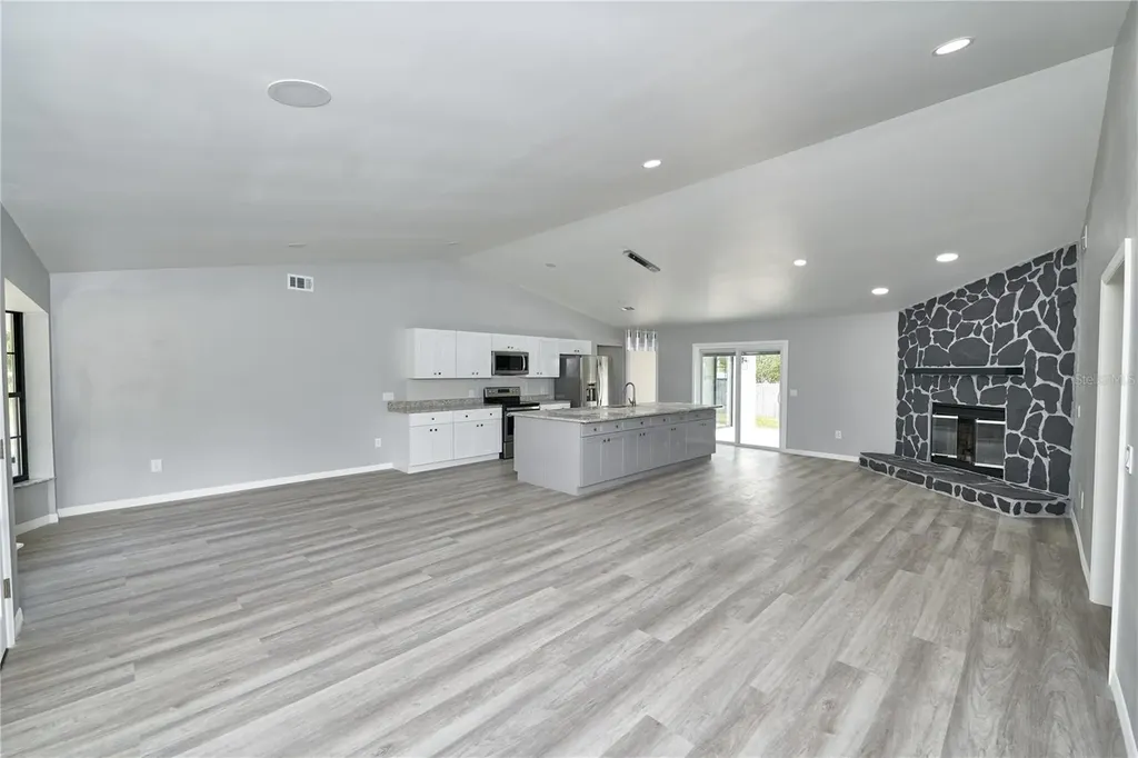 211 Marion Oaks Lane Ocala FL 34473