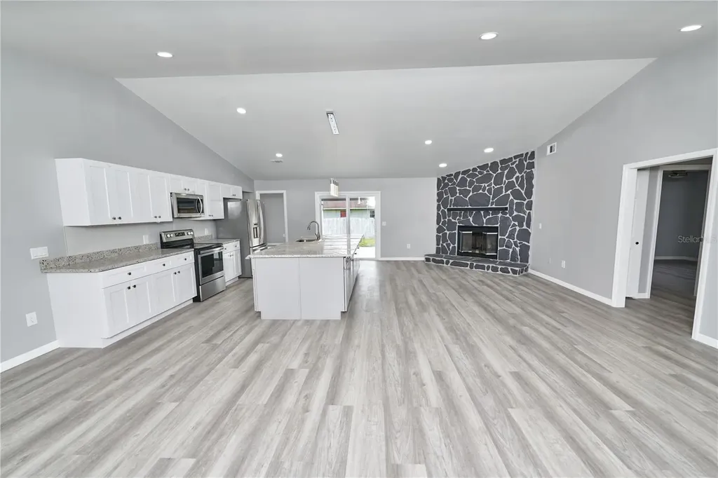 211 Marion Oaks Lane Ocala FL 34473