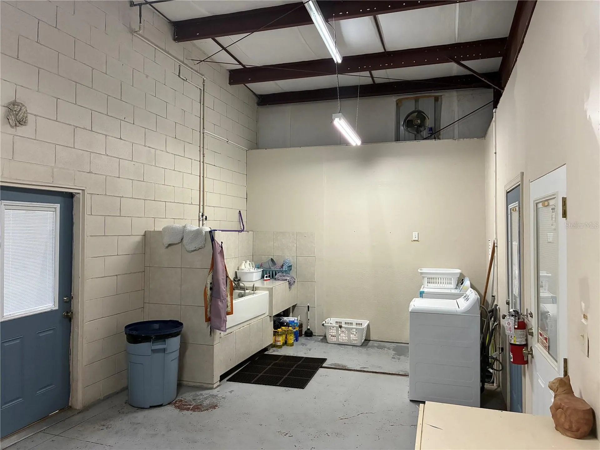5745 Pershing Avenue Orlando FL 32822