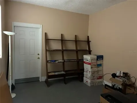 5745 Pershing Avenue Orlando FL 32822