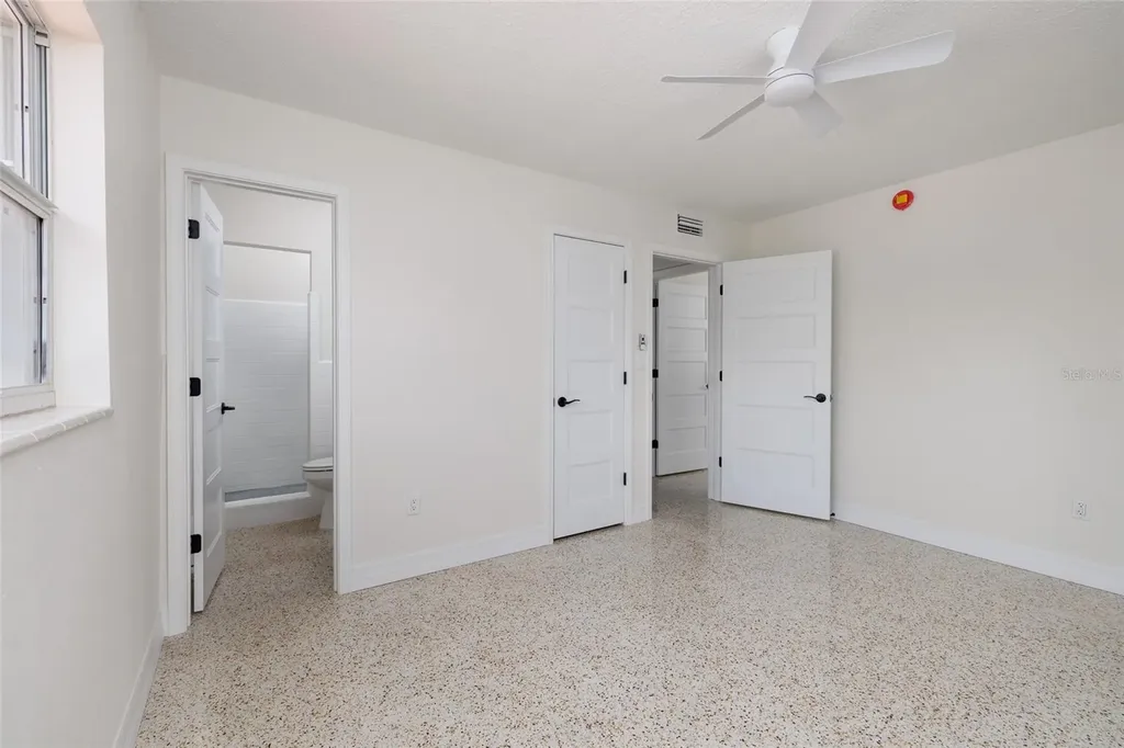 2107 Dolphin Boulevard S St Petersburg FL 33707