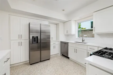 2107 Dolphin Boulevard S St Petersburg FL 33707