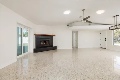 2107 Dolphin Boulevard S St Petersburg FL 33707
