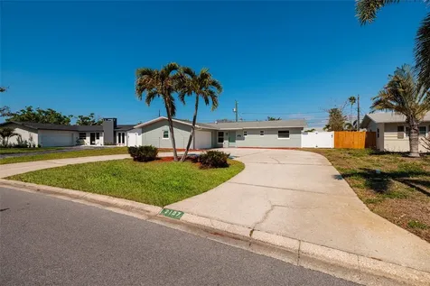 2107 Dolphin Boulevard S St Petersburg FL 33707