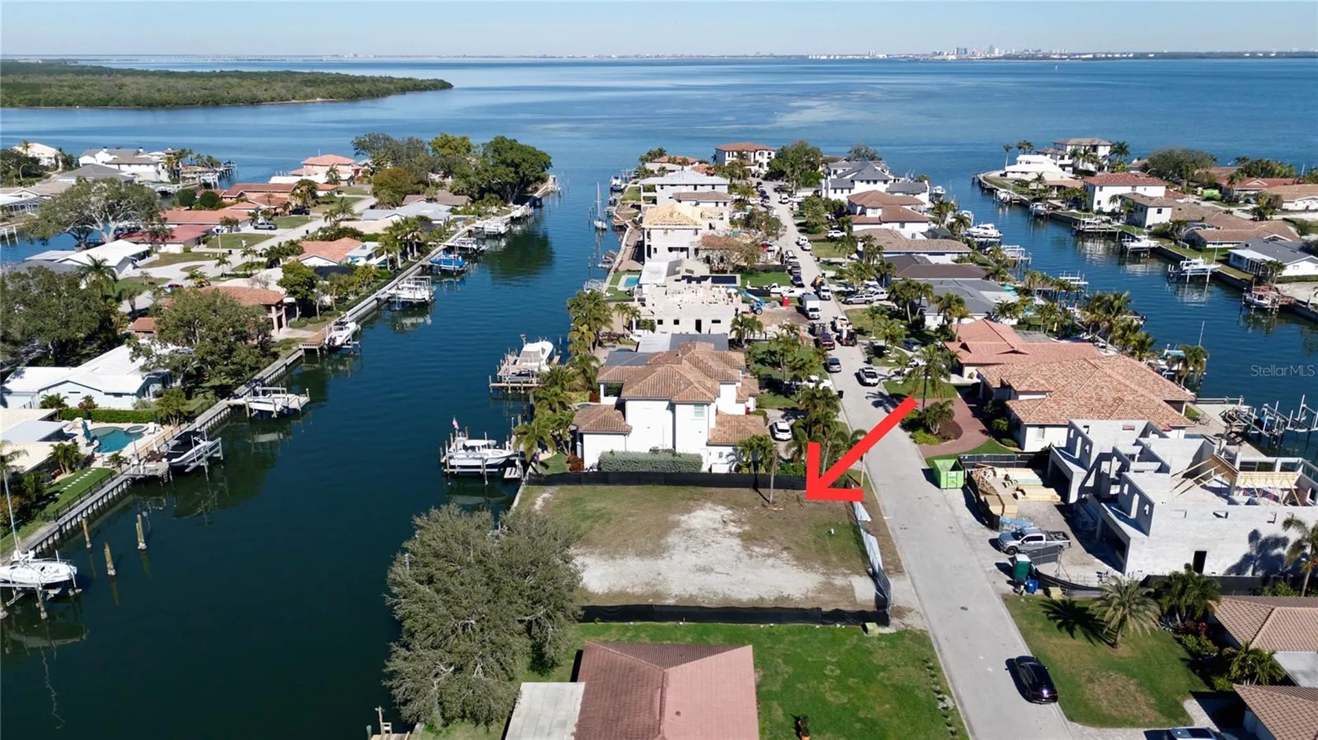 2019 Illinois Avenue NE St Petersburg FL 33703