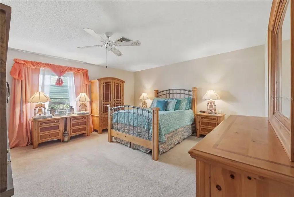 236 W Lake Ina Drive Winter Haven FL 33884
