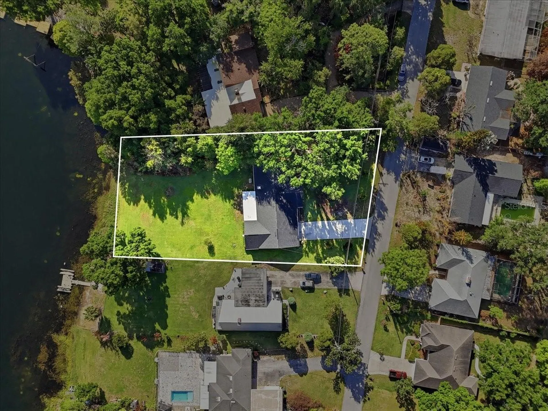 236 W Lake Ina Drive Winter Haven FL 33884