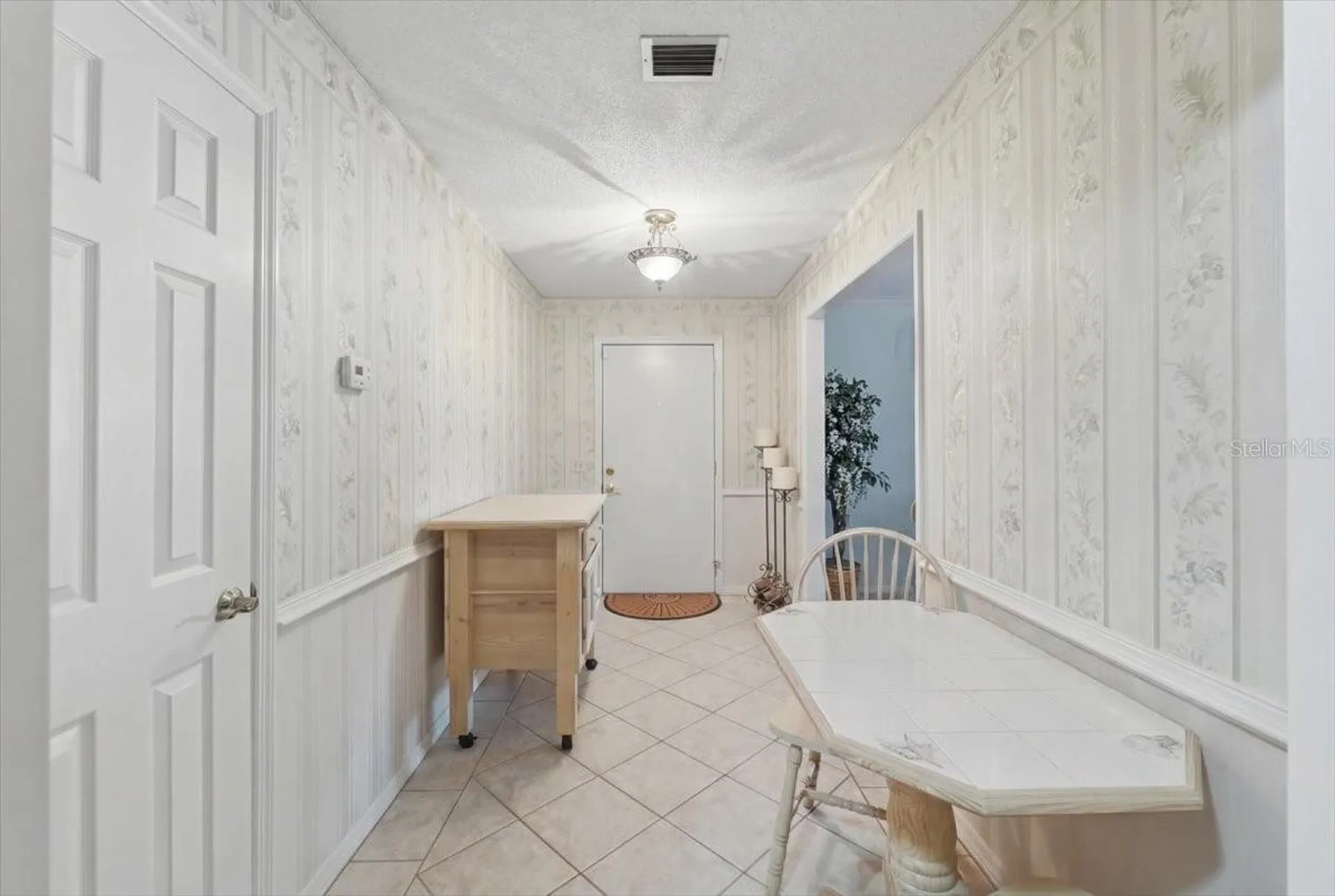 236 W Lake Ina Drive Winter Haven FL 33884