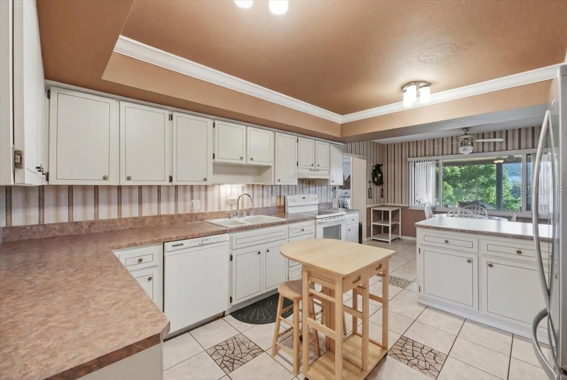 236 W Lake Ina Drive Winter Haven FL 33884