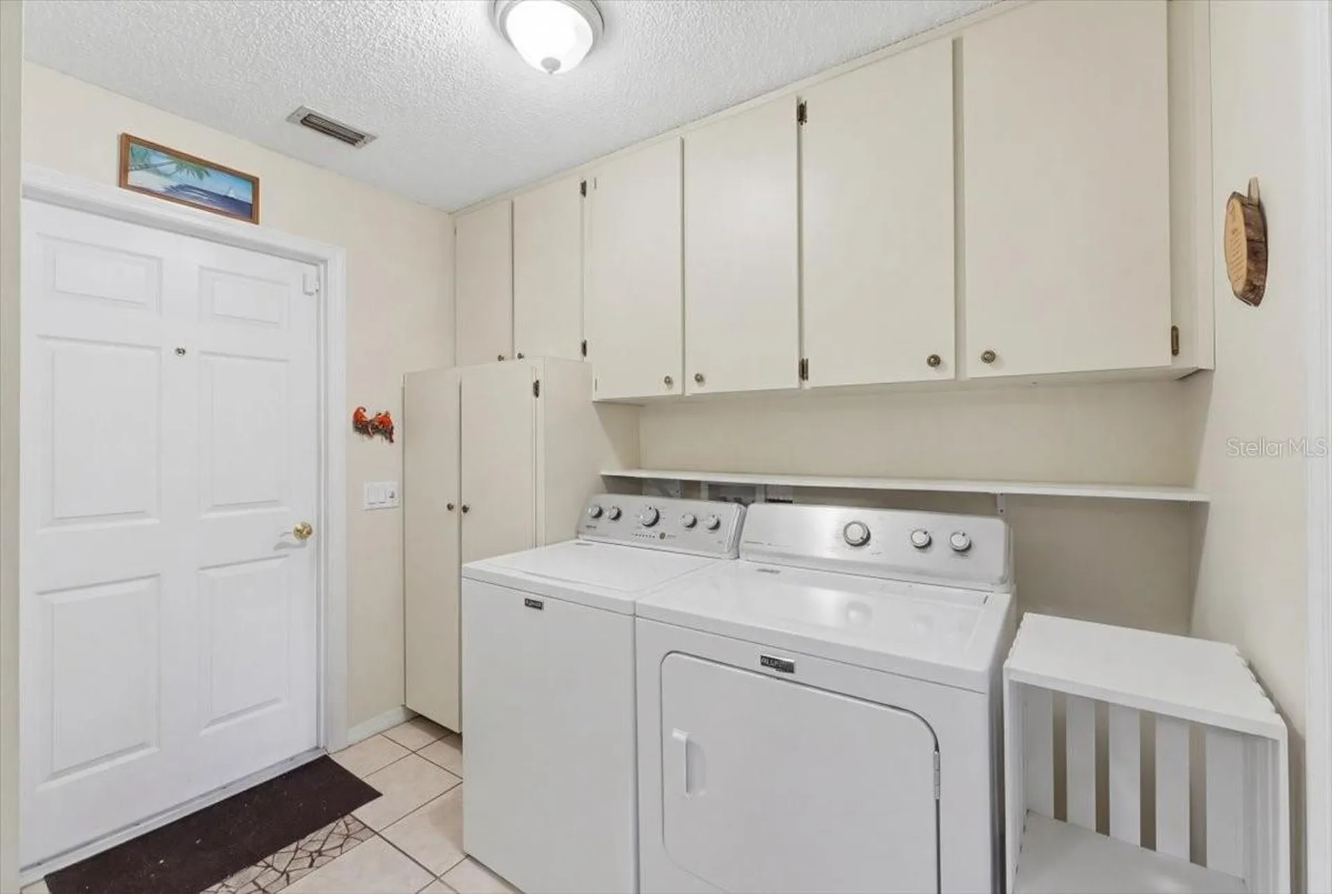 236 W Lake Ina Drive Winter Haven FL 33884