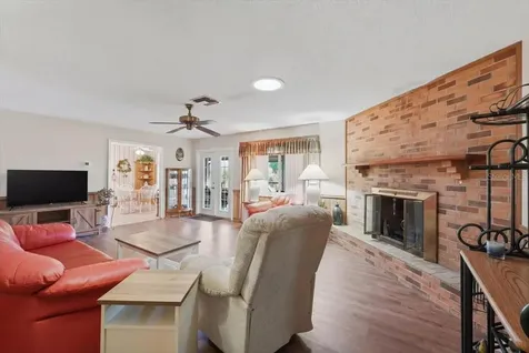 236 W Lake Ina Drive Winter Haven FL 33884