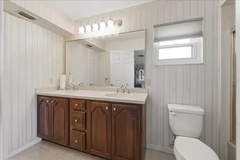 236 W Lake Ina Drive Winter Haven FL 33884