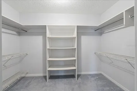 236 W Lake Ina Drive Winter Haven FL 33884